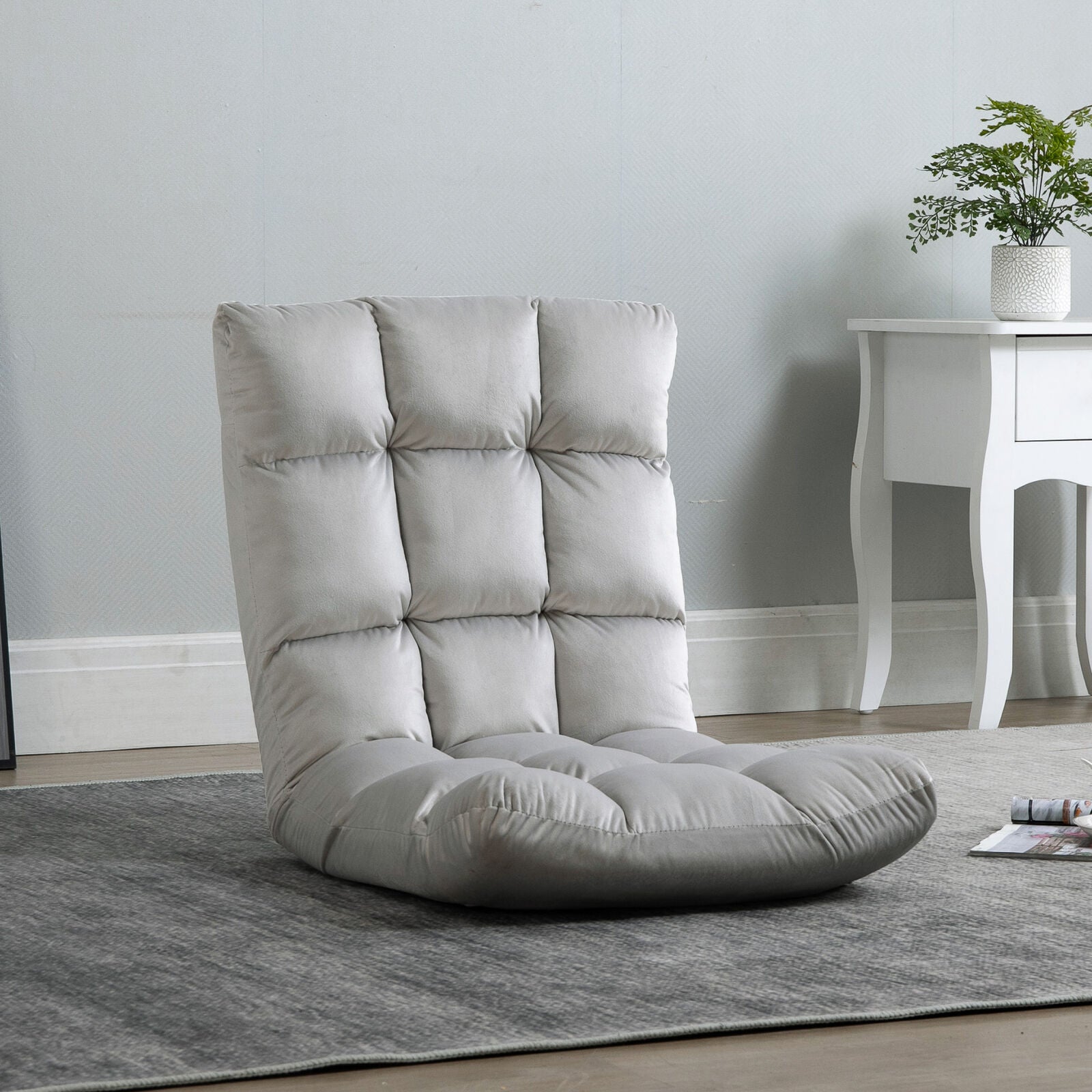 Foah Chair in Living Room